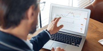 FARTCOIN eyes 45% rebound as market sentiments shift