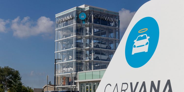 Carvana stock crashes 35%: is CVNA running out of steam?