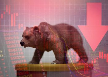 Asian stocks bleed on Monday: Nikkei crashes 4%,  Hang Seng down 2%