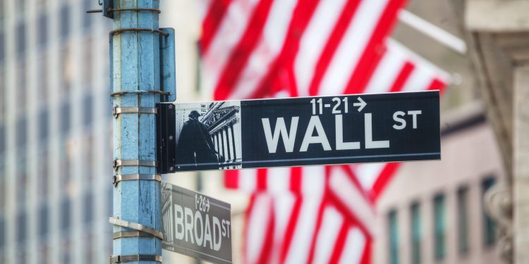 Wall Street slumps as Trump’s tariff turmoil continues to weigh on markets