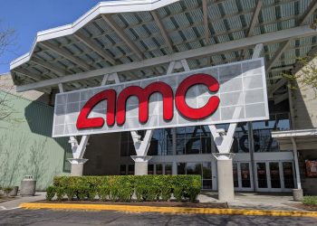 Here’s why AMC stock price may jump by at least 25% this year