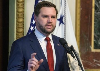 JD Vance takes shot at Harris as he jokes that drinking led to her ‘word salads’