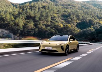 Nio stock tanks 15% on Q4 earnings: buy the dip or sell the rip?