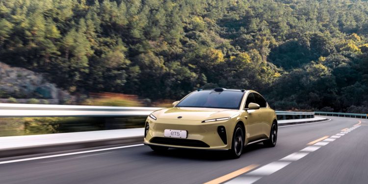 Nio stock tanks 15% on Q4 earnings: buy the dip or sell the rip?