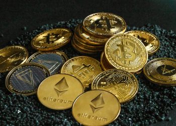 20% of South Korean officials hold crypto worth $9.8M