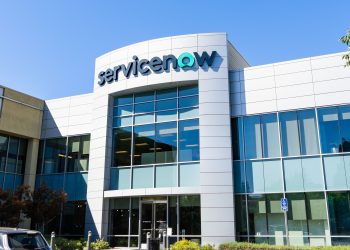 Is ServiceNow stock a buy or a sell ahead of earnings?