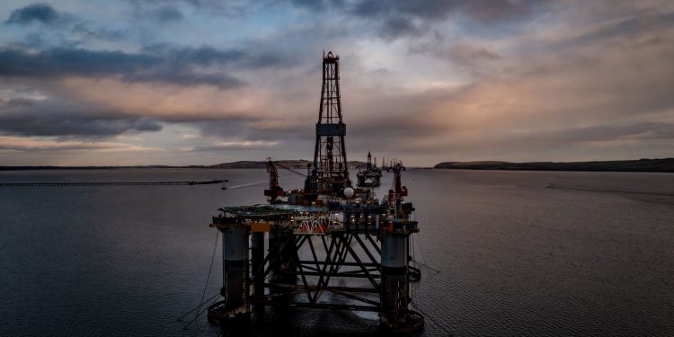 Powell Industries stock price sends mixed signals: is it a good buy?