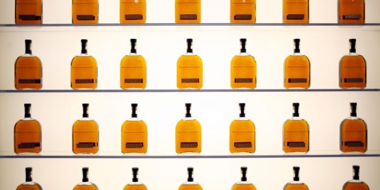 American liquor exports hit record high in 2024, driven by tariffs