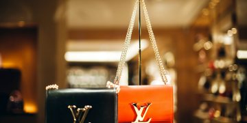 European stocks gain on auto tariff hopes, but LVMH slump clouds outlook