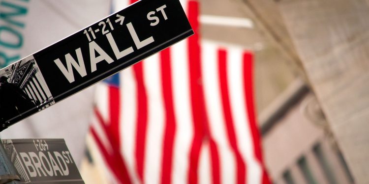Dow plunges over 2,000 points as China slaps retaliatory tariffs, tech stocks lead Wall Street meltdown