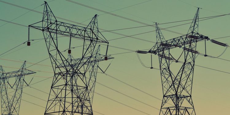 Post-dot-com bubble playbook suggests these two sectors could thrive during a market downturn