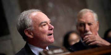 GOP defectors help Senate advance resolution to cancel Trump tariffs despite White House veto warning