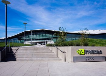 SMH, SOXX, FTXL, SOXL ETFs crash as chip stocks dive