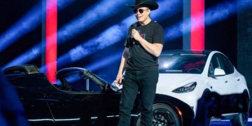 Tesla’s robotaxi launch in tech-friendly Austin has Musk playing catch-up in his hometown