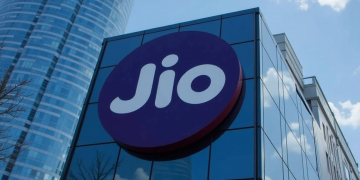 Jio Financial shares rally close to 5% after SEBI nod to Jio BlackRock Broking