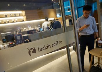 Luckin Coffee stock rare pattern points to a surge after US expansion