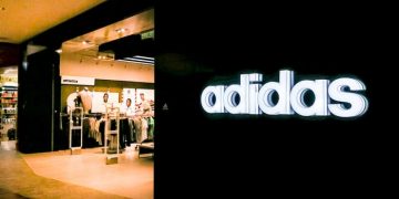 Is the crashing Adidas share price a buying opportunity?