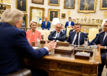 Trump gave the Oval Office a gilded makeover – and covered the cost himself