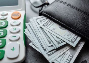 ETFs, tokenized stocks, and whales: where smart money is flowing