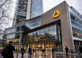 UniCredit to raise Commerzbank stake above 30%, rules out takeover
